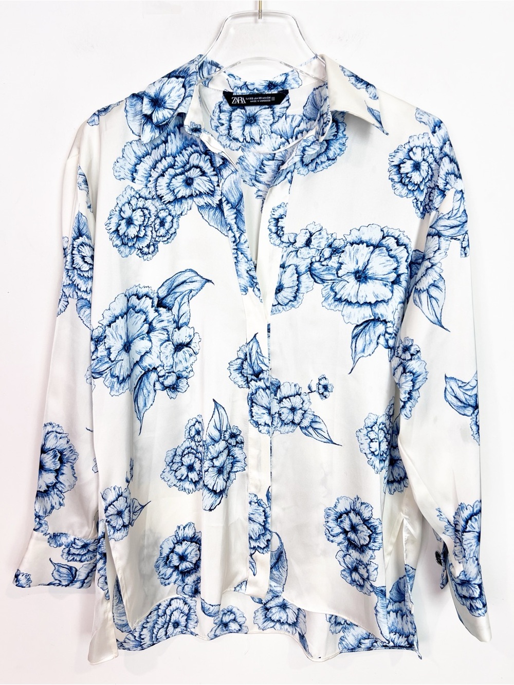 ZARA OFF-WHITE BLUE FLORAL PATTERN LONG SLEEVE SILKY BLOUSE SZ XS